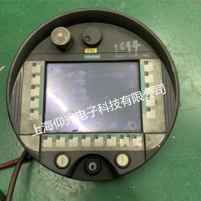 西門子移動(dòng)式面板維修6AV6645-0CC01-0AX0花屏白屏維修