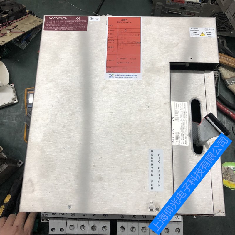 穆格伺服驅(qū)動器伺服器上電無顯示報警維修,