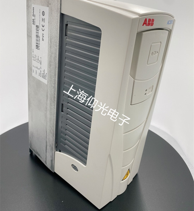 �(y��ng)��ABB ACS800׃�l��ֱ��ĸ��(xi��n)Ƿ늉����ϾS��