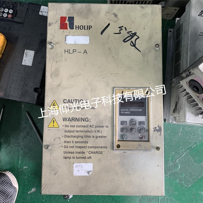 海利普變頻器維修HLP-A常見(jiàn)故障代碼E.OC.n故障維修