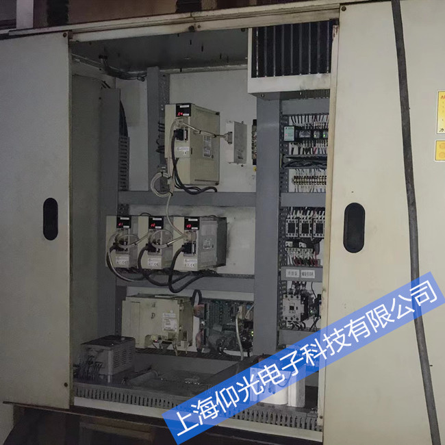 三菱伺服驅(qū)動器運行中報AL.E6/AL.E9維修代碼