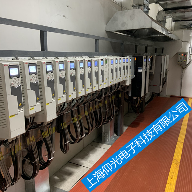 浦西ABB變頻器維修ACS800-17-0440-7報(bào)錯(cuò)2330維修電話