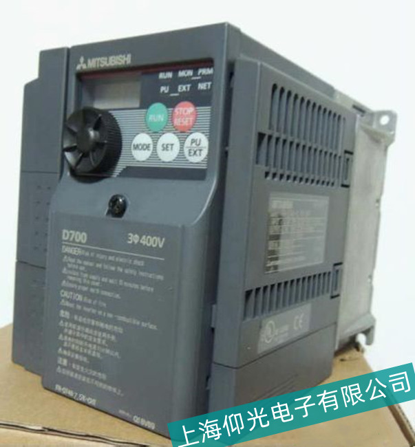 上海市奉賢區(qū)三菱變頻器OC2報警故障維修