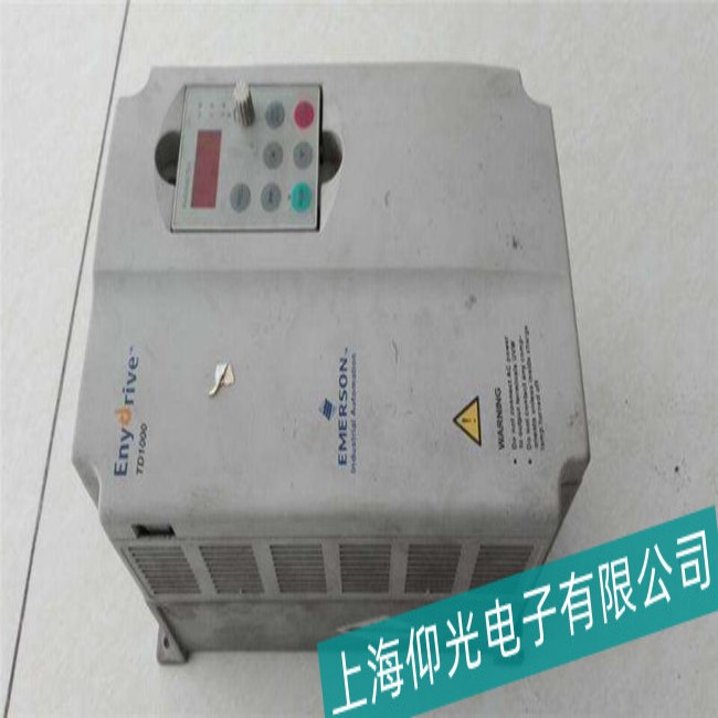 ��Ĭ��׃�l���S��TD900-4T0022G���ϴ��aE002�S���f(shu��)��