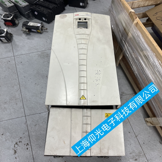 �ζ�����ABB׃�l��ACS880ϵ�й���A4B0�S��/���T(m��n)���޷���(w��)