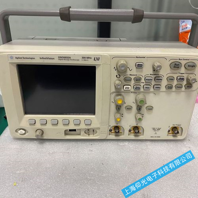 �S��ʾ������Ҋ������͵Č���(y��ng)��Q����