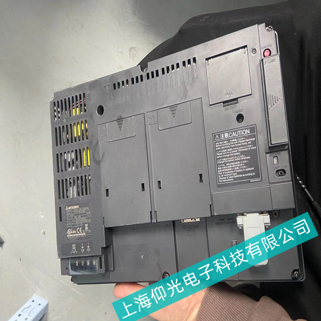 ����S��MITSUBISHI���⹤�ؙC(j��)MT700��늟����U(xi��n)���ϣ��S�ތ�(sh��)����