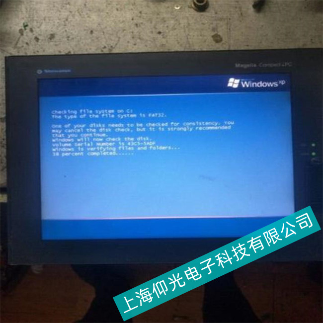 工業(yè)生產(chǎn)施耐德工控機HMIBMPSI74D2801通訊時有時無原因解決方法