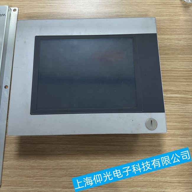 重慶貝加萊觸摸屏4PP120.1043-K37通電后反復(fù)閃屏不開機故障維修哪里有