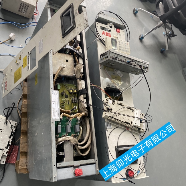 �����}��ABB׃�l�����Ƅ�(d��ng)�����ϾS���c�Ų�ȫ����