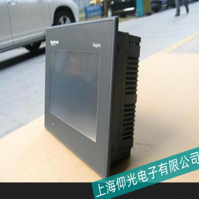 珠海施耐德觸摸屏XBTF024510出現閃屏花屏故障維修重點推薦