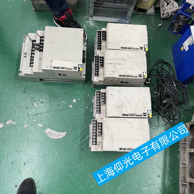 ��������|����GT02��Ļ���F(xi��n)�l�y���ϾS��Ʒ�|(zh��)���\��