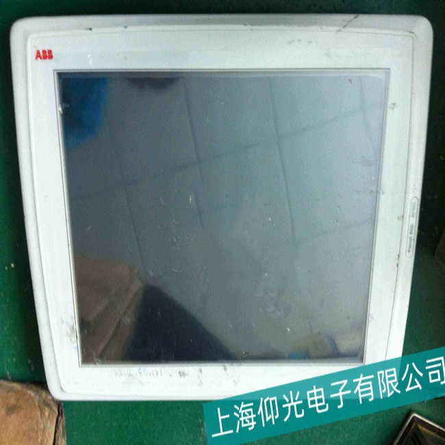 運(yùn)輸業(yè)ABB觸摸屏CP676開機(jī)走一半不動故障維修案例
