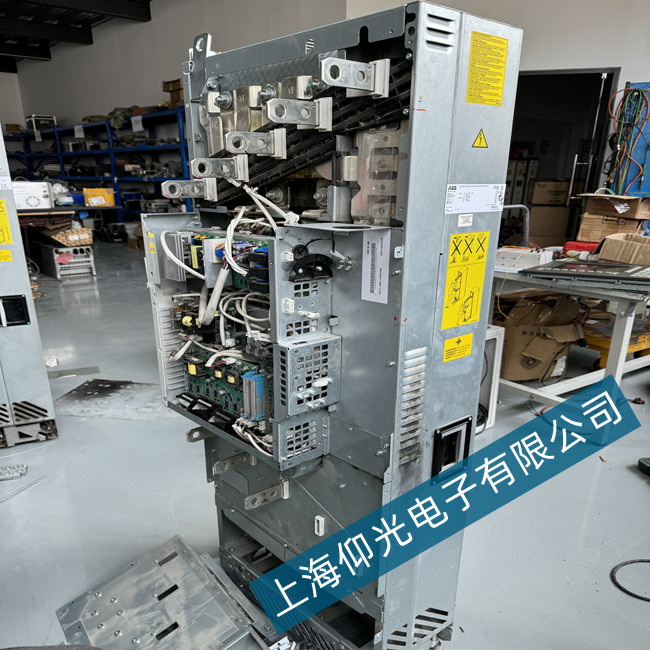 ��������ABB׃�l��ACS880��(b��o)A3C1ֱ��늉�����ϾS���k��������