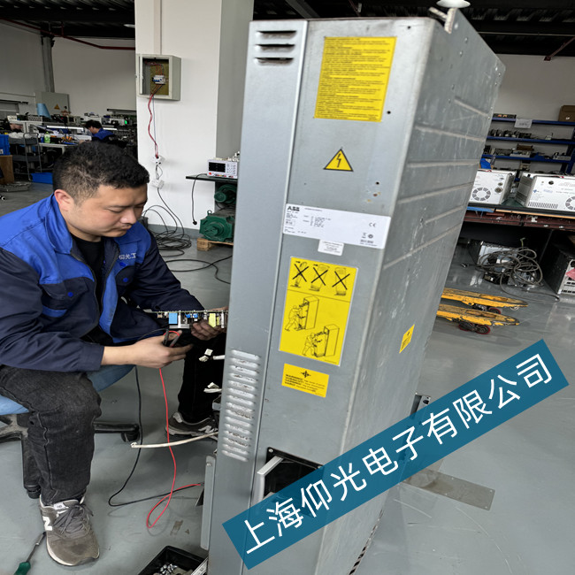 無錫ABB ACS580大型變頻器亮紅燈報警報故障代碼故障維修售后電話