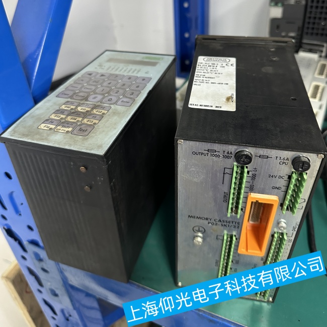 船舶韋斯伐里亞分油機(jī)控制器PLC 100/3D無法正常工作故障專業(yè)維修